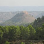 Vista del Castillo de Jalance desde el sendero