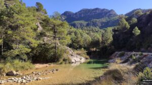 Rio Ulldemó en la ruta de la Pesquera